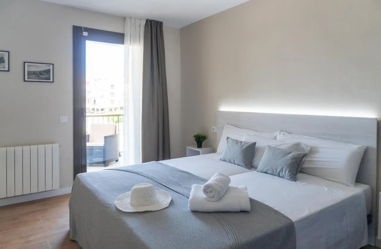 Apartamento En Primera Linea De Mar En La Escala L' Escala アパート
