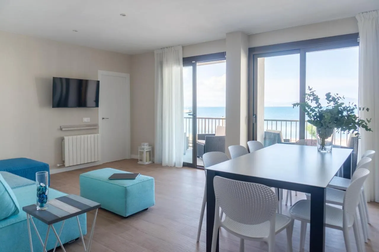 Apartamento En Primera Linea De Mar En La Escala L' Escala 0*,  Spanyolország
