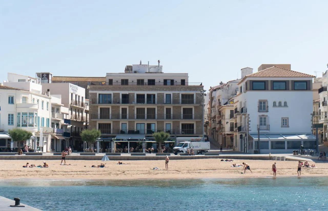 Apartamento En Primera Linea De Mar En La Escala L' Escala 아파트
