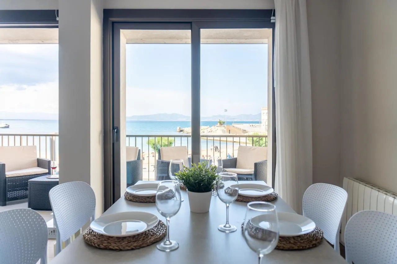Apartamento En Primera Linea De Mar En La Escala L' Escala 0*,  Spanyolország