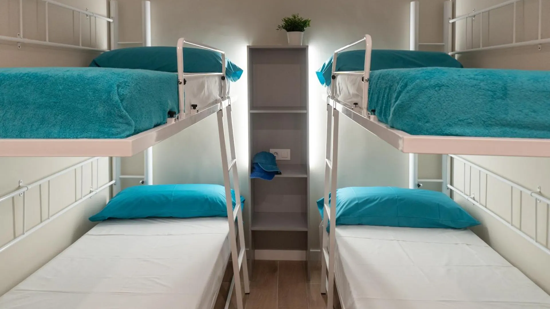 Apartamento En Primera Linea De Mar En La Escala L' Escala Apartman